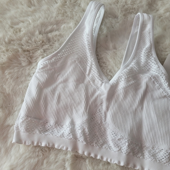 💋AERIE SUPERCHILL SEAMLESS BRA TOP SIZE M - Picture 7 of 9